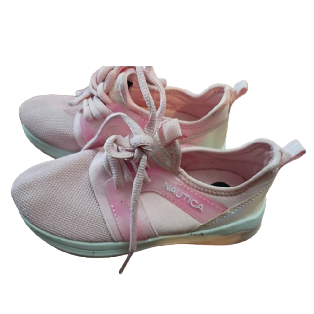 NWOB Nautica Light-Up Pink Sneakers